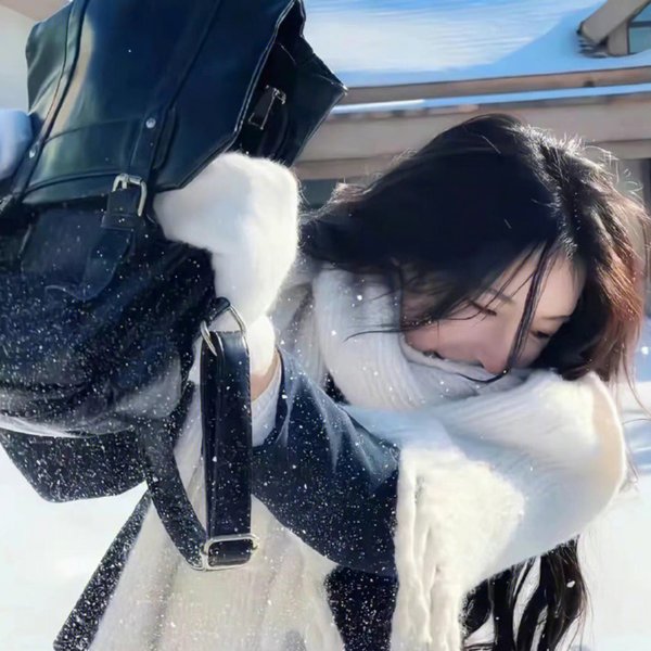 三月小姐